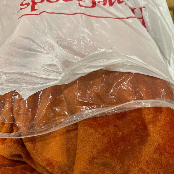 Ella Jayne Weighted Snuggle - orange blanket - Picture 6 of 6